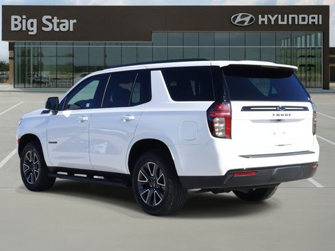 Used 2024 Chevrolet Tahoe Z71 w/ Luxury Package image 3