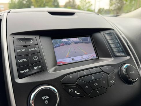 Used 2015 Ford Edge SEL FWD image 15