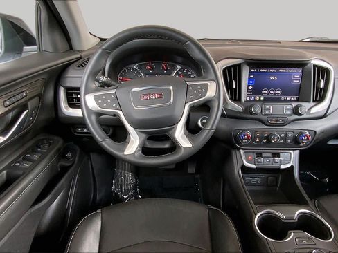 Used 2023 GMC Terrain SLT w/ Tech Package FWD image 6