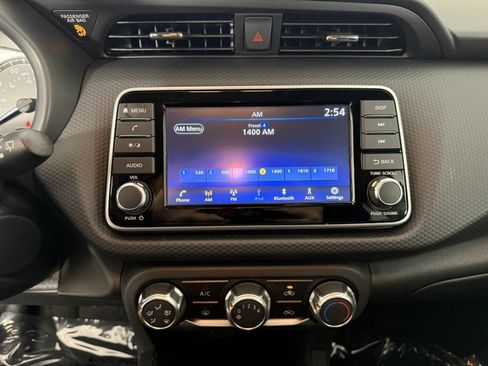 Used 2025 Nissan Kicks Play S FWD image 20