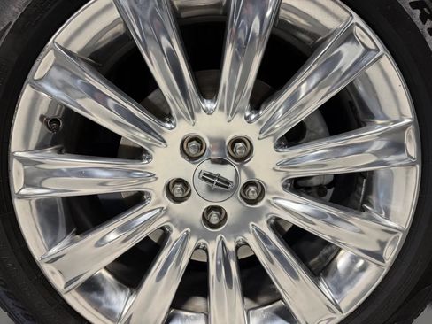 Used 2014 Lincoln MKX FWD w/ Equipment Group 101A image 10