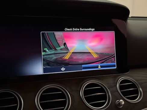 Used 2019 Mercedes-Benz E 450 4MATIC Sedan image 34