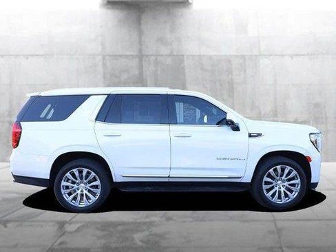 Used 2023 GMC Yukon Denali AWD/4WD image 5