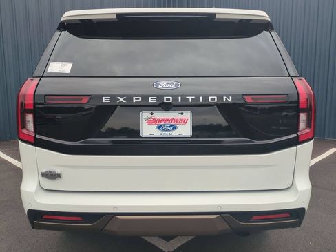 New 2026 Ford Expedition King Ranch AWD/4WD image 8
