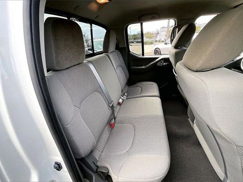 Used 2018 Nissan Frontier SV w/ Value Truck Package image 22