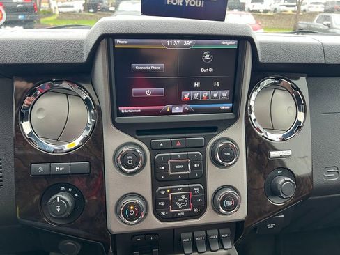 Used 2014 Ford F250 Platinum w/ FX4 Off-Road Package image 38