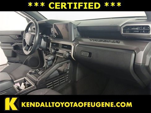 Certified 2025 Toyota Tacoma SR5 image 18