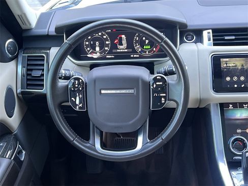 Used 2020 Land Rover Range Rover Sport HSE image 26