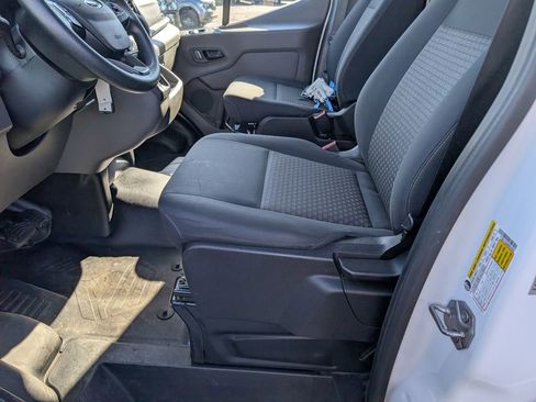 Used 2024 Ford Transit 250 Low Roof w/ Exterior Upgrade Package image 8