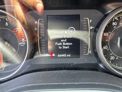 Used 2021 Jeep Cherokee Latitude Lux FWD image 1