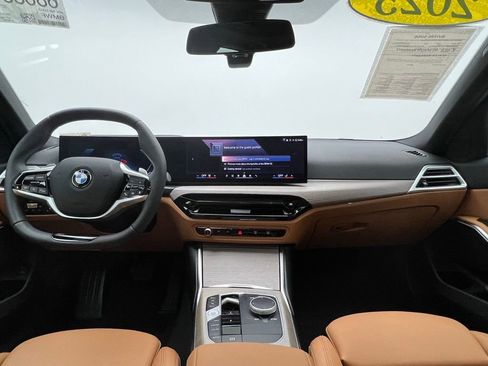 Certified 2025 BMW 330i xDrive Sedan image 10