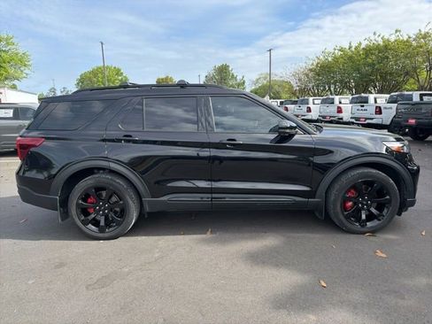 Used 2021 Ford Explorer ST w/ Equipment Group 401A image 2