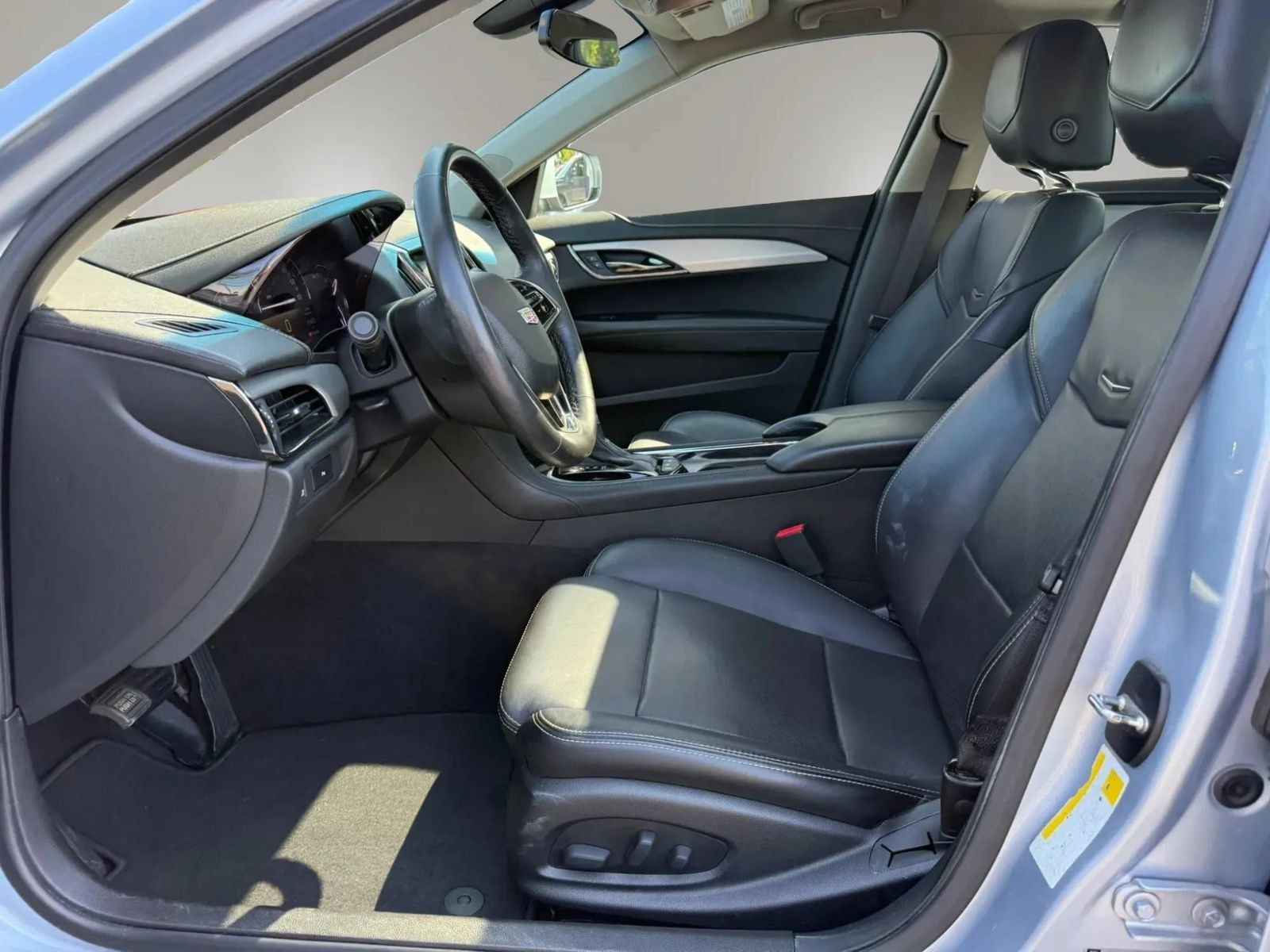 Used 2018 Cadillac ATS Luxury AWD/4WD image 15