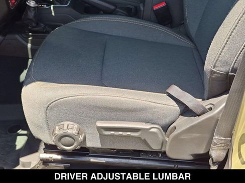 Used 2025 Jeep Gladiator Sport AWD/4WD image 15