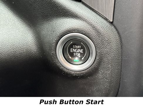 Used 2021 GMC Sierra 3500 Denali w/ Denali Ultimate Package image 11