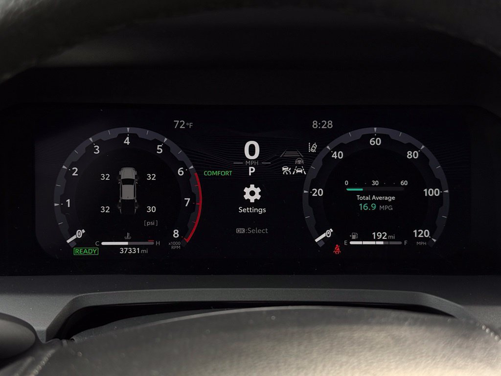 Used 2025 Toyota Tacoma Limited AWD/4WD image 35
