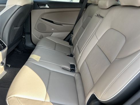 Used 2021 Hyundai Tucson Ultimate FWD image 12