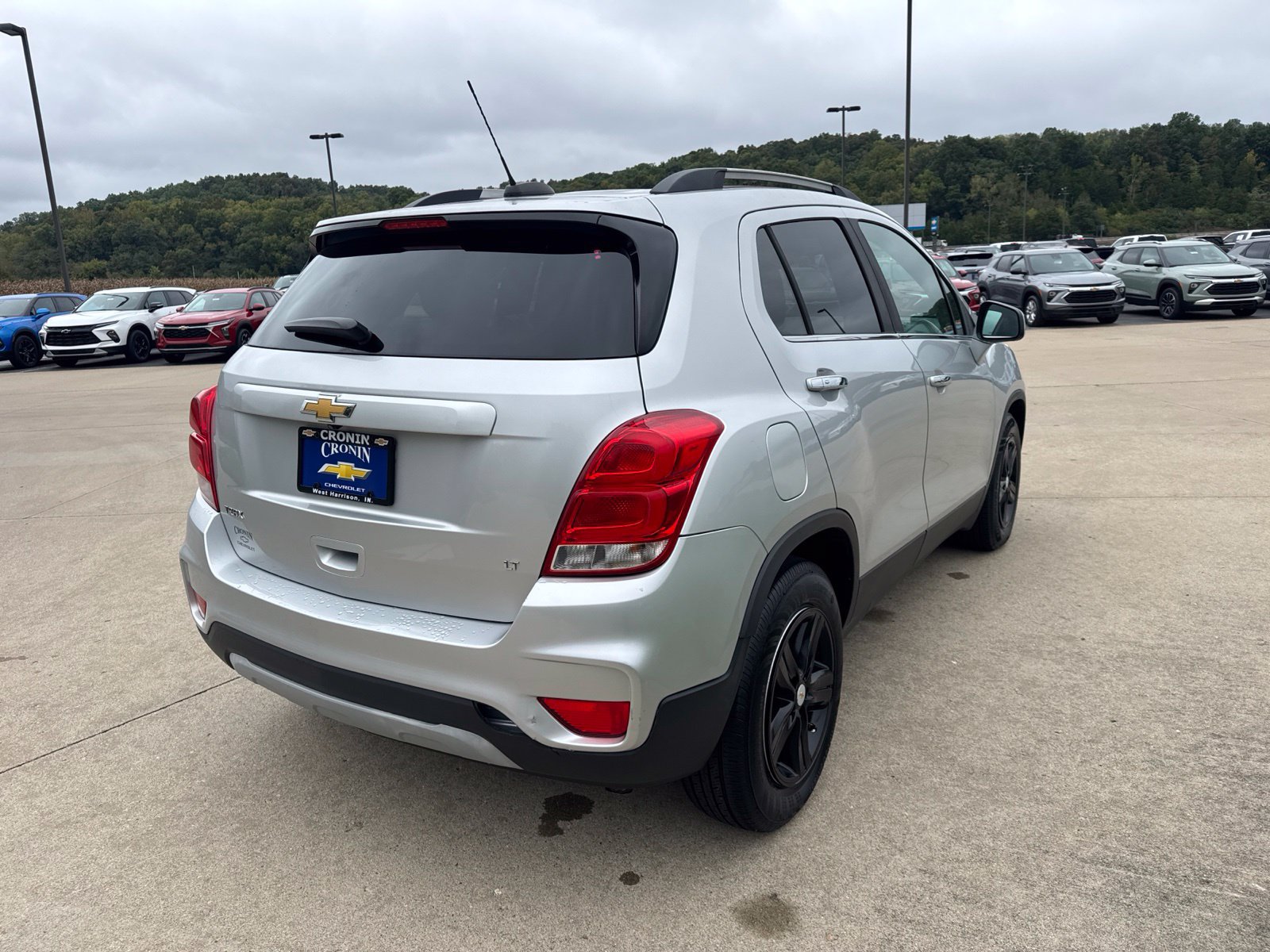 Used 2018 Chevrolet Trax LT w/ LT Convenience Package FWD image 4