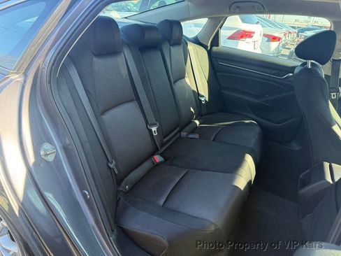 Used 2019 Honda Accord LX image 18