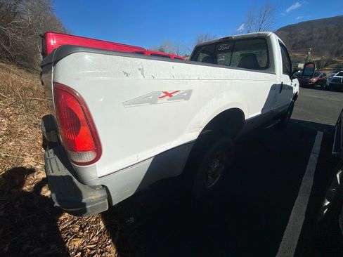 Used 1999 Ford F250 Lariat AWD/4WD image 3