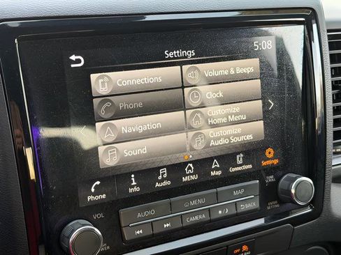 Used 2023 Nissan Frontier PRO-4X w/ Pro Convenience Package image 16