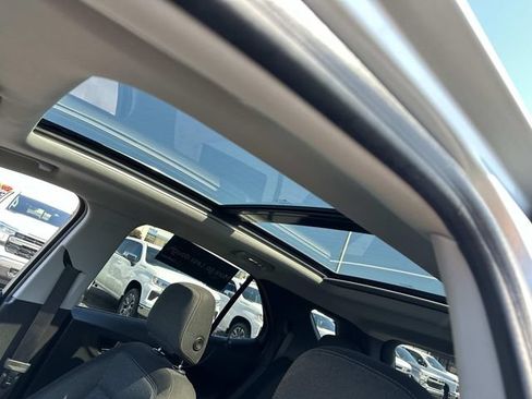 Certified 2021 Chevrolet Equinox LT AWD/4WD image 17