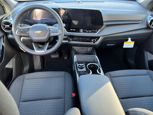 New 2026 Chevrolet Equinox LT image 10