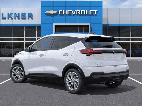 New 2027 Chevrolet Bolt LT w/ Comfort Package image 3