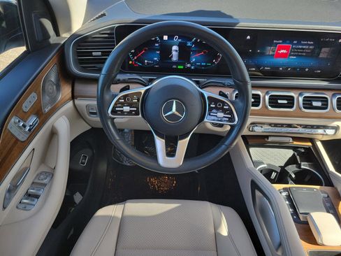 Certified 2023 Mercedes-Benz GLE 450 4MATIC image 13