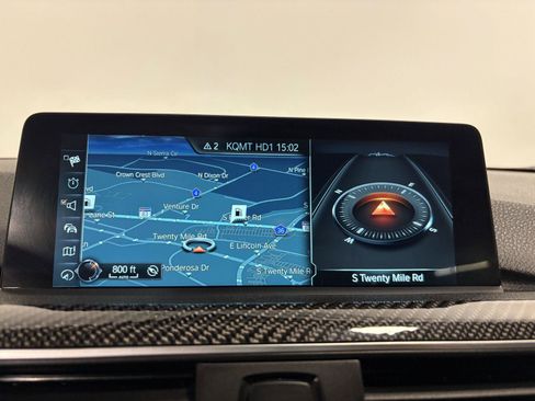 Used 2017 BMW M4 Convertible RWD image 31
