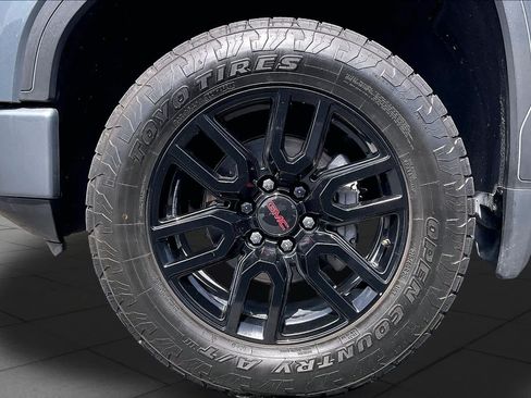 Used 2020 GMC Sierra 1500 Elevation w/ Elevation Value Package RWD image 10