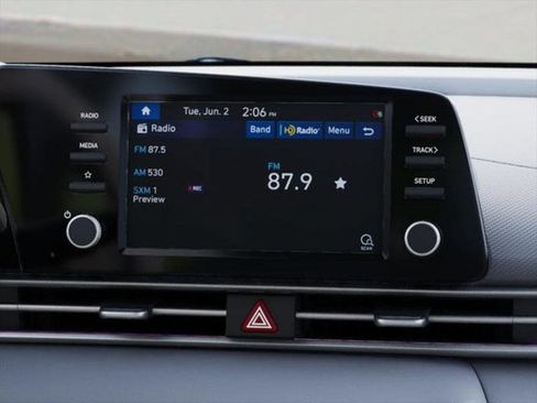 New 2026 Hyundai Elantra SE FWD image 13