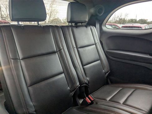 Used 2025 Dodge Durango GT image 33