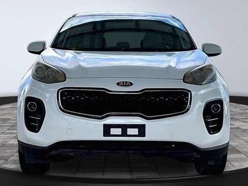 Used 2017 Kia Sportage LX AWD/4WD image 2