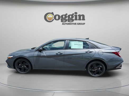 New 2026 Hyundai Elantra Sport image 2