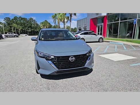 Used 2024 Nissan Sentra SV w/ SV Premium Package FWD image 20