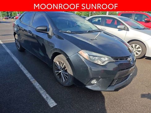 Used 2016 Toyota Corolla LE FWD image 3