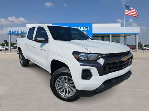 New 2026 Chevrolet Colorado LT w/ Advanced Trailering Package RWD image 1