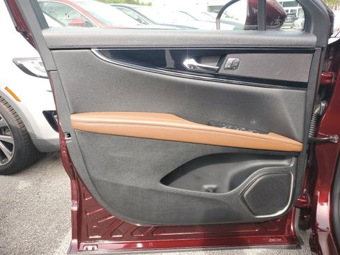 Used 2023 Lincoln Nautilus Reserve image 16