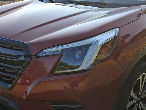 Certified 2023 Subaru Forester Limited w/ Popular Package #2 AWD/4WD image 4