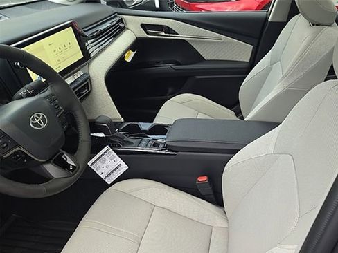 New 2026 Toyota Camry XLE image 13