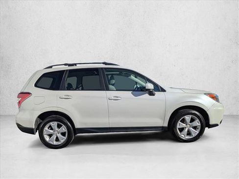 Used 2016 Subaru Forester 2.5i Premium w/ Popular Package #2 image 4