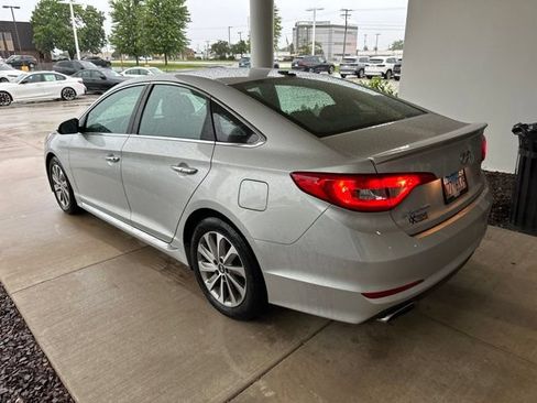 Used 2015 Hyundai Sonata Sport w/ Option Group 03 FWD image 8