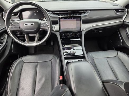 Used 2021 Jeep Grand Cherokee L Limited w/ Luxury Tech Group II image 14