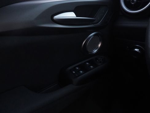 Used 2024 Alfa Romeo Tonale Veloce image 15