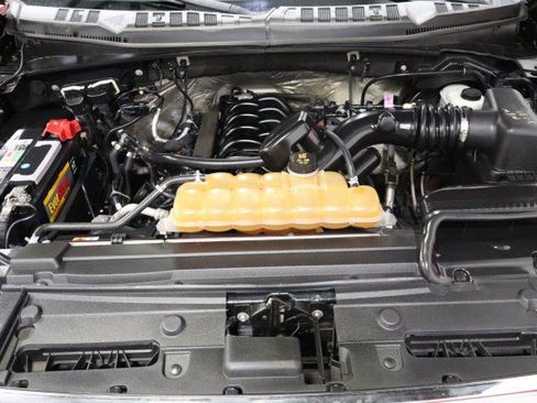 Used 2016 Ford F150 Lariat w/ Equipment Group 502A Luxury AWD/4WD image 74