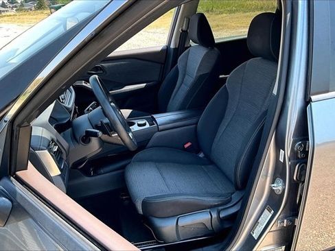 Used 2021 Nissan Rogue S AWD/4WD image 19