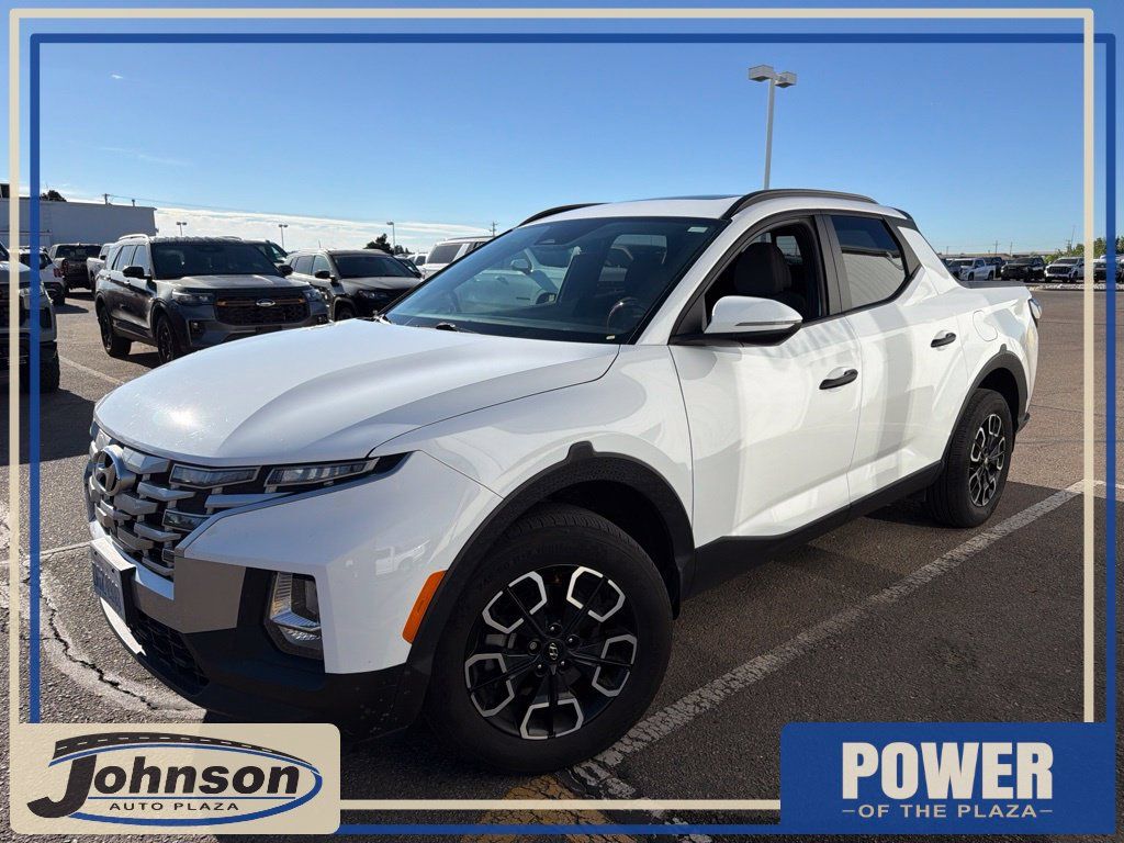 Used 2023 Hyundai Santa Cruz SEL w/ Activity Package AWD/4WD image 1