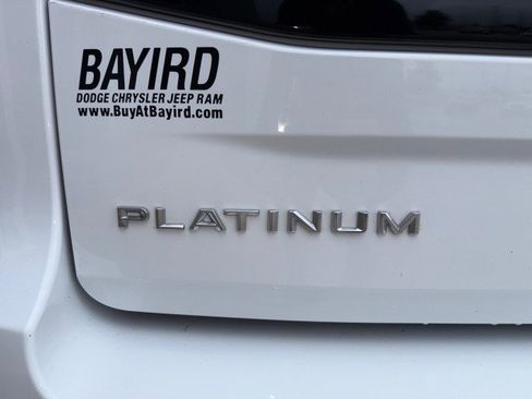 Used 2025 Ford Expedition Max Platinum AWD/4WD image 10