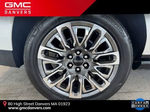 Used 2023 GMC Yukon XL Denali Ultimate image 7